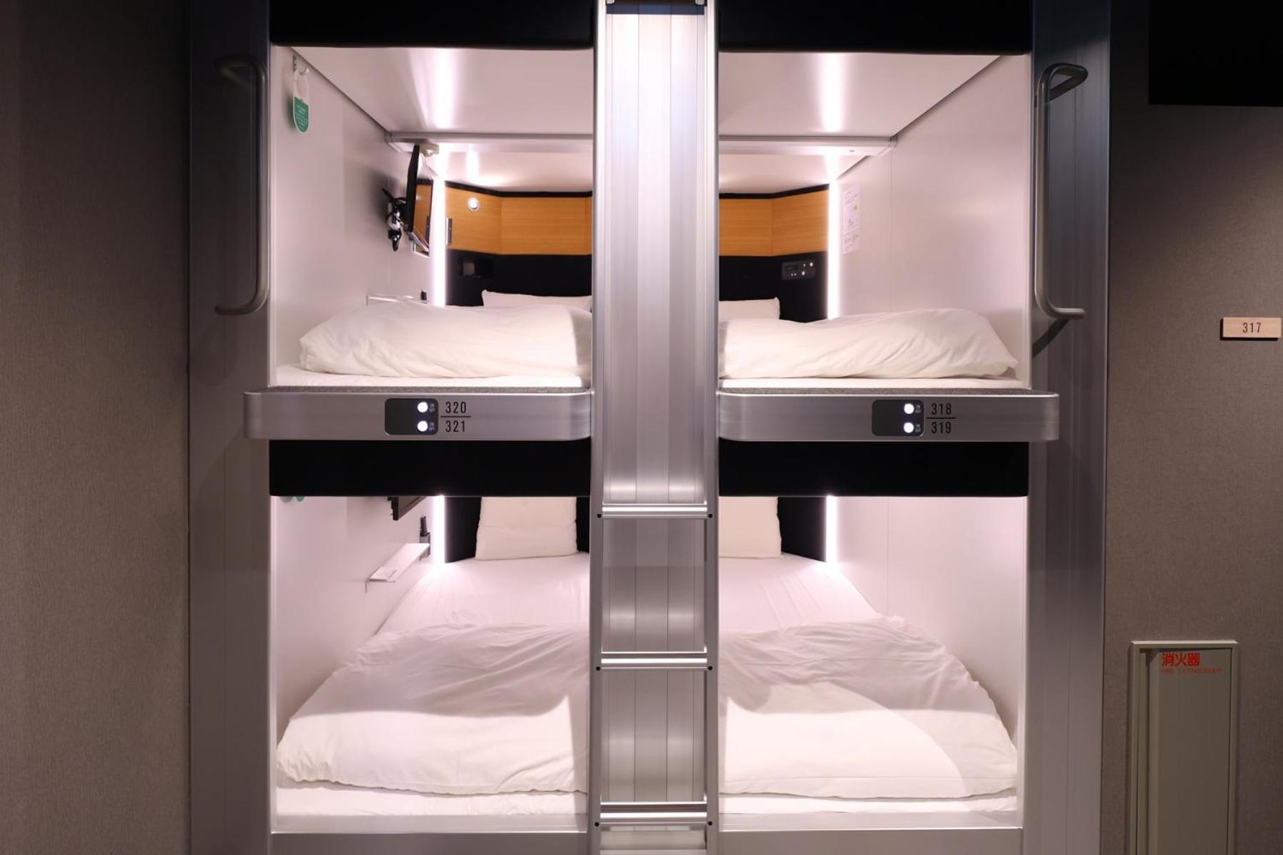 Global Cabin Yokohama Chukagai Bagian luar foto
